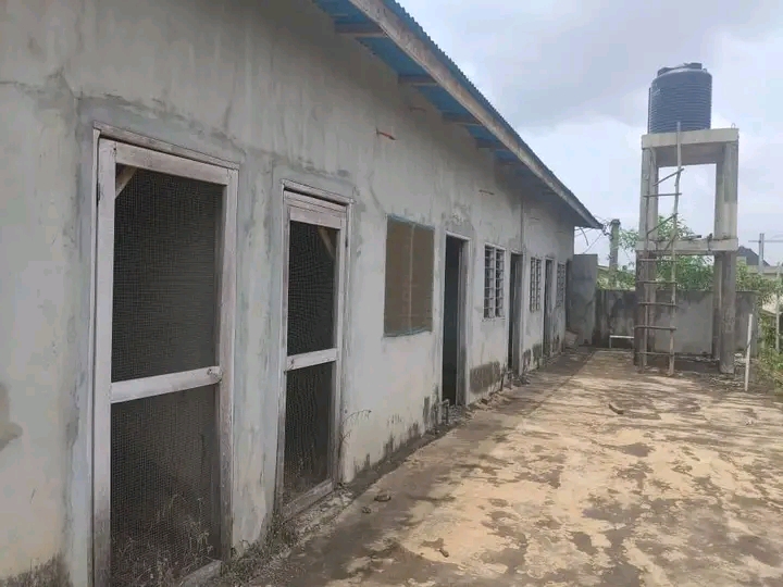 A vendre maison R+1 à Parana Bidossessi