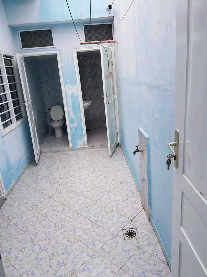 A vendre Maison locative à Adogleta Akpakpa