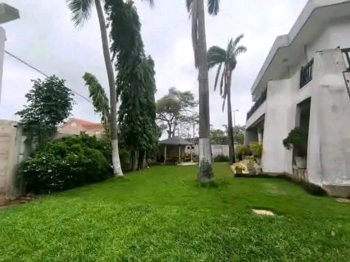 Villa meublée à louer quartier Jack Akpakpa