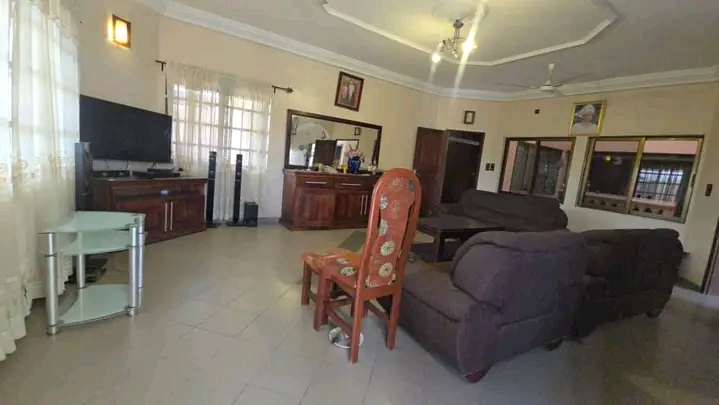 Villa à vendre à Sikecodji Marina dans Cotonou