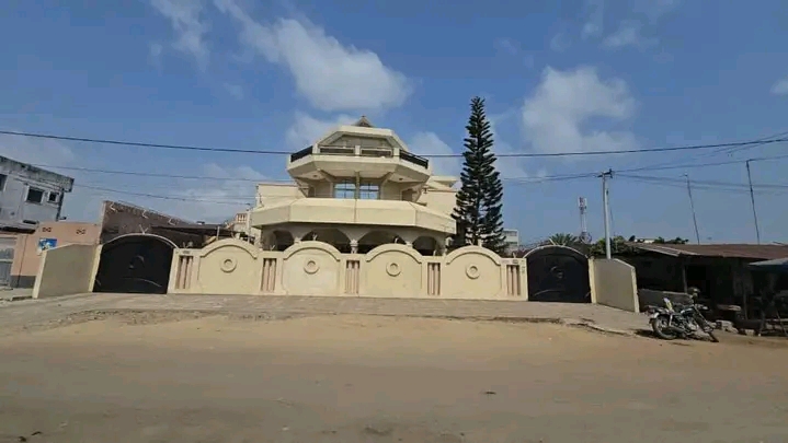 Villa à vendre à Sikecodji Marina dans Cotonou